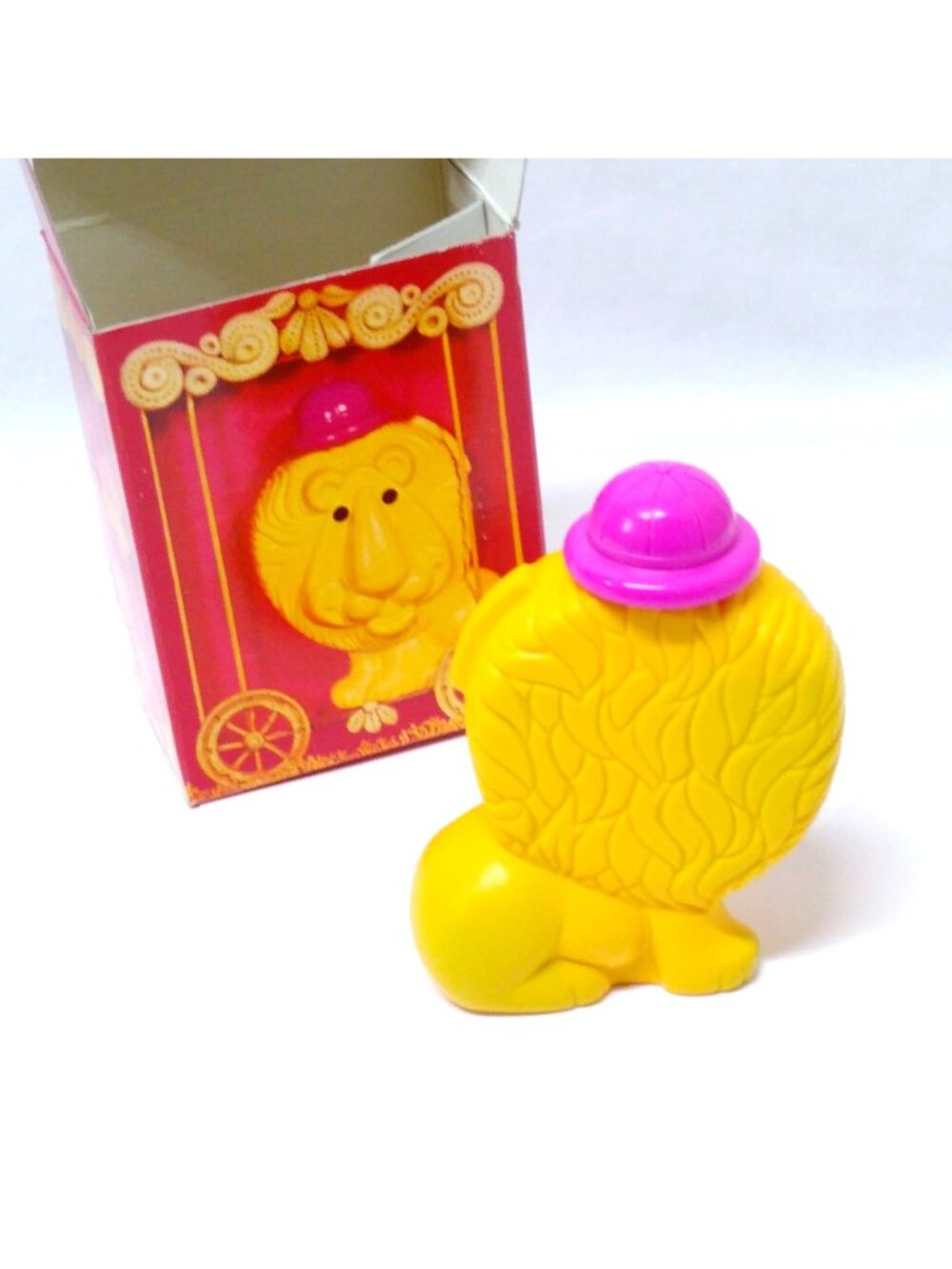 Avon Lovable Leo Childrens Shampoo Bottle Coin Bank 1974 Collectible NIB NOS VTG - Picture 3 of 9